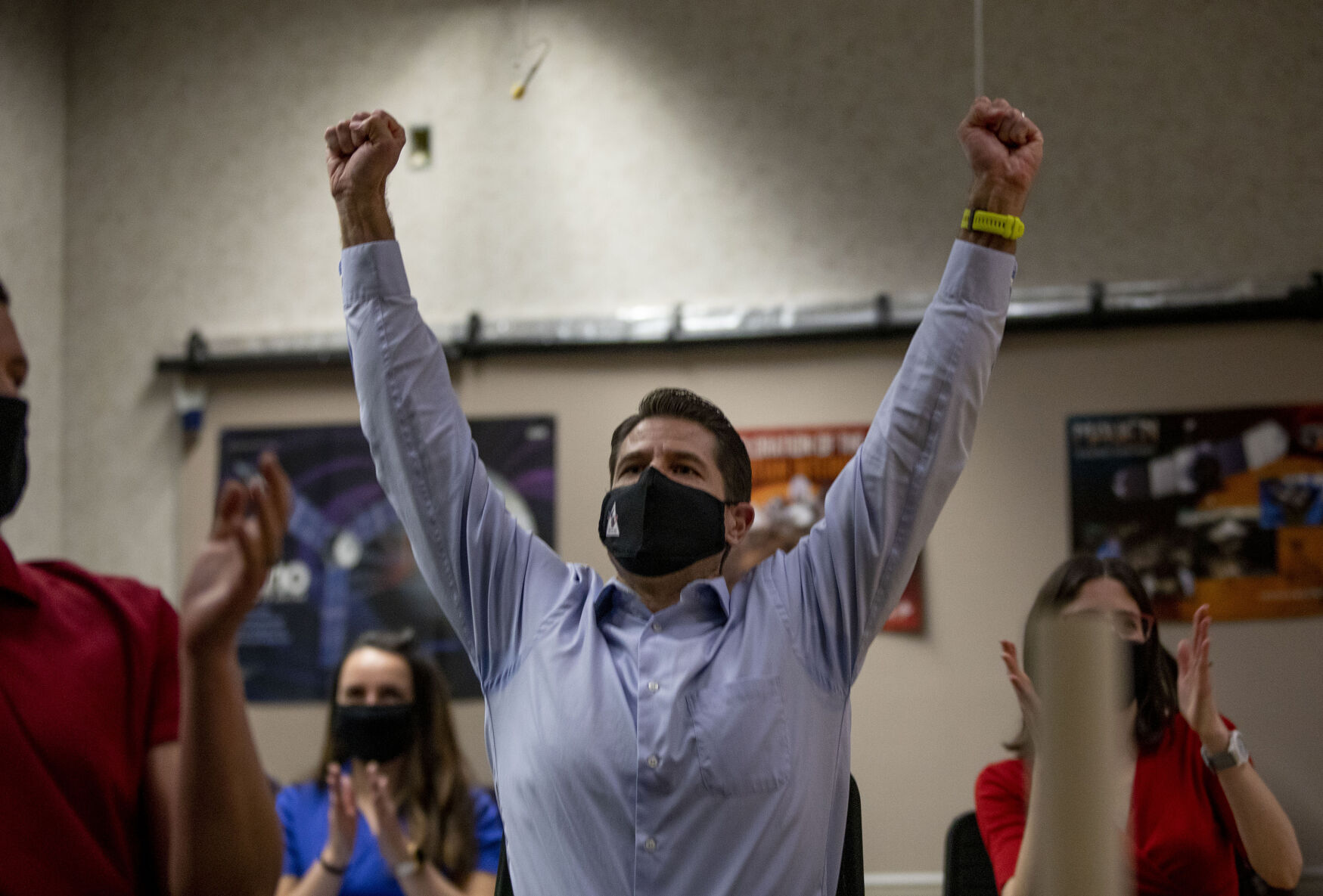 021921-dg-marslanding 01.jpg